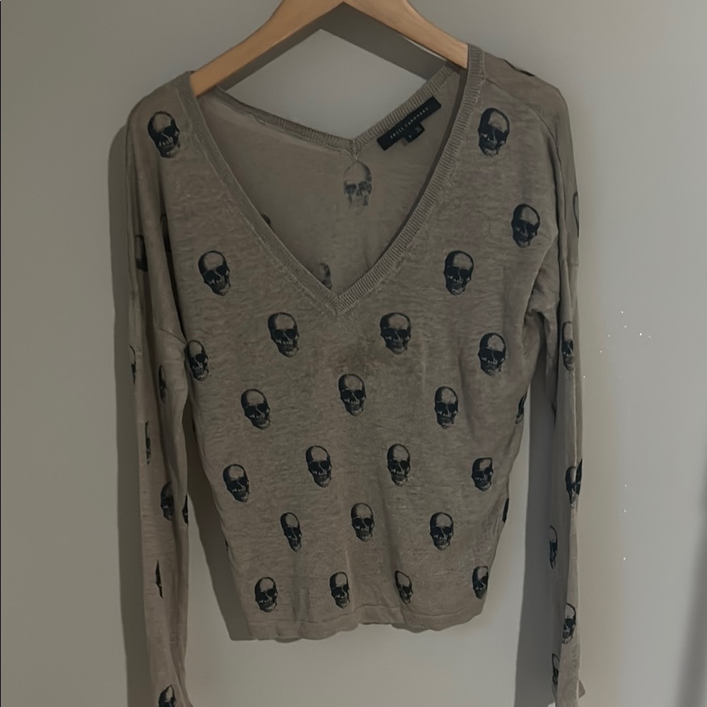 Skull Cashmere Taupe V-Neck Long Sleeve Top with Black Skulls
